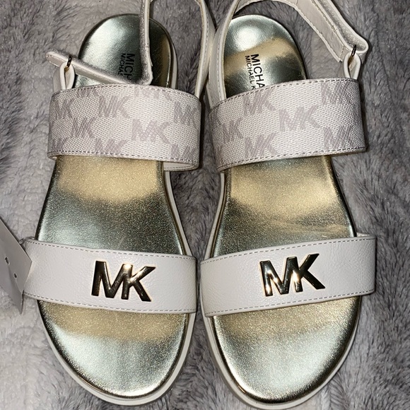Michael Kors Sandals - Picture 1 of 4